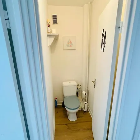 Apartment Luminous With Parking Near The City Center